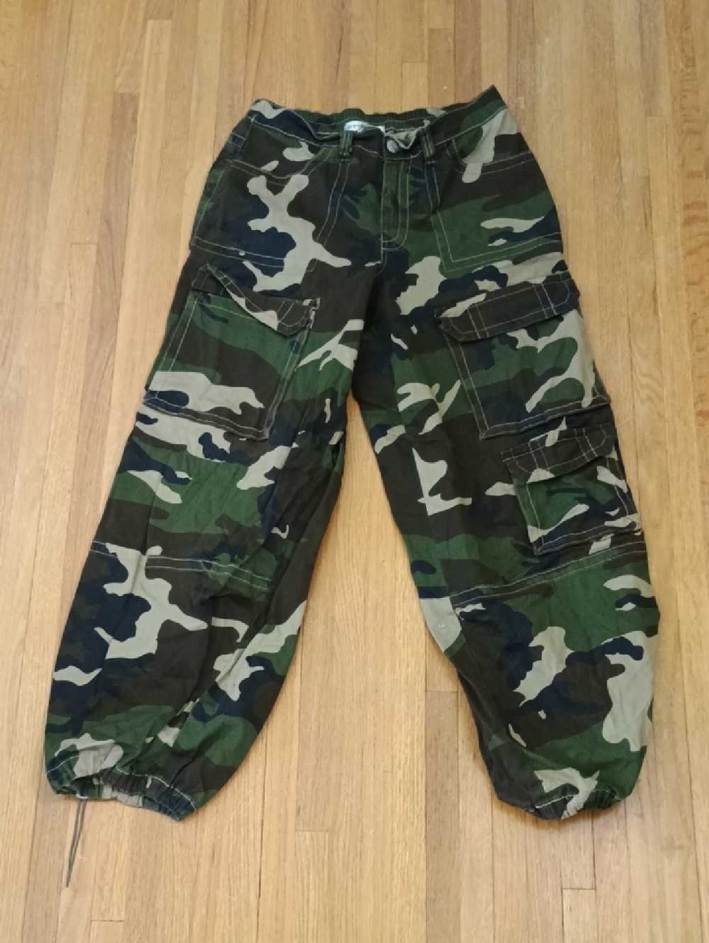 Madden Girl Green Camo Cargo Pants